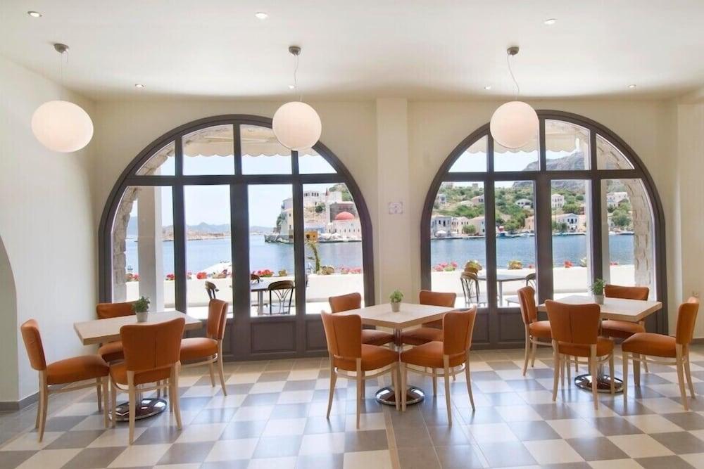 Megisti Hotel エクステリア 写真